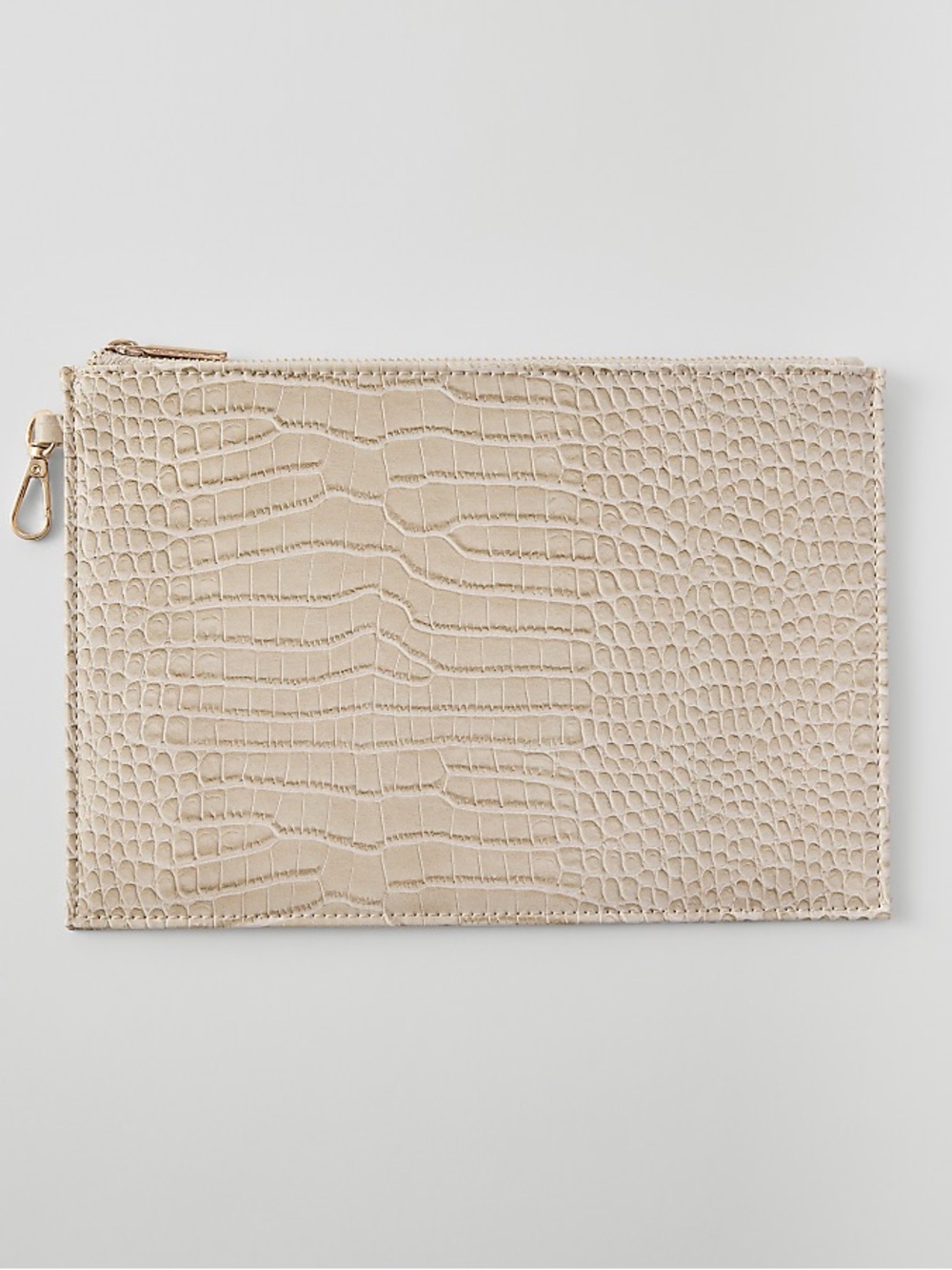 NWT Ann Taylor Weekend Croco Clutch